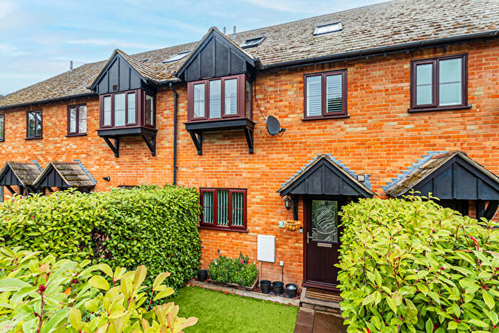 4 Bedroom Terraced House To Rent In Blacksmiths Row, High Street, Markyate, St. Albans, AL3