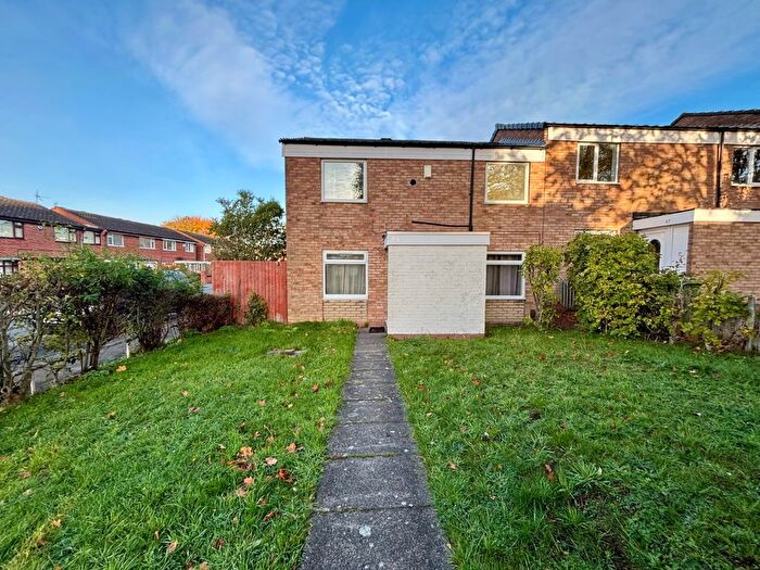 3 Bedroom End Terrace House To Rent In Arbor Way, Birmingham, West Midlands, B37