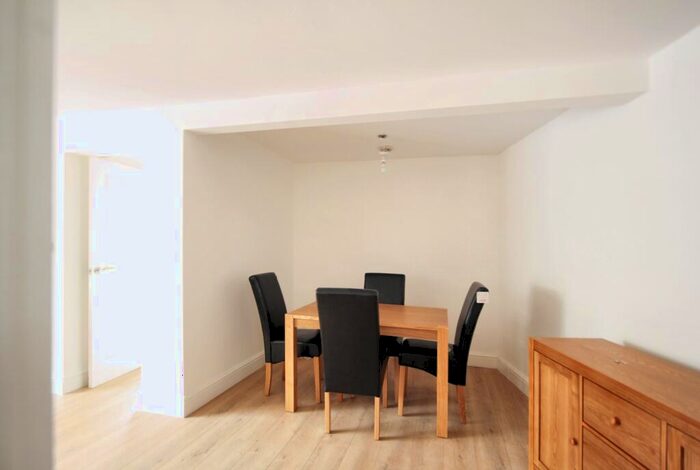 1 Bedroom Flat To Rent In West Street, Godmanchester, Huntingdon, PE29