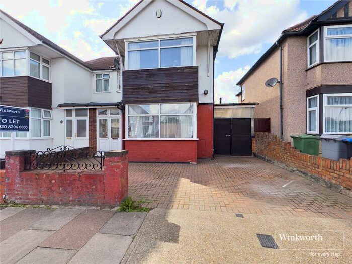 4 Bedroom Semi-Detached House To Rent In Sudbury Avenue, Wembley, HA0