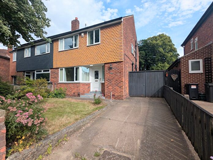 3 Bedroom Semi-detached House To Rent In Hummersknott Avenue, Darlington, DL3
