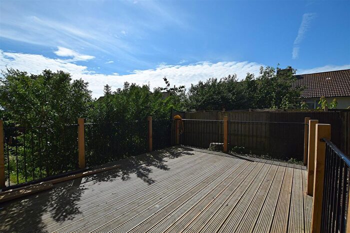 2 Bedroom Flat To Rent In Priory Road, Hastings, TN34
