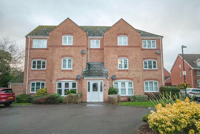 2 Bedroom Apartment To Rent In Gardeners End, Rugby, CV22