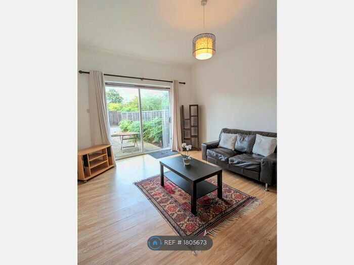 4 Bedroom End Of Terrace House To Rent In Lyveden Road, London, SW17