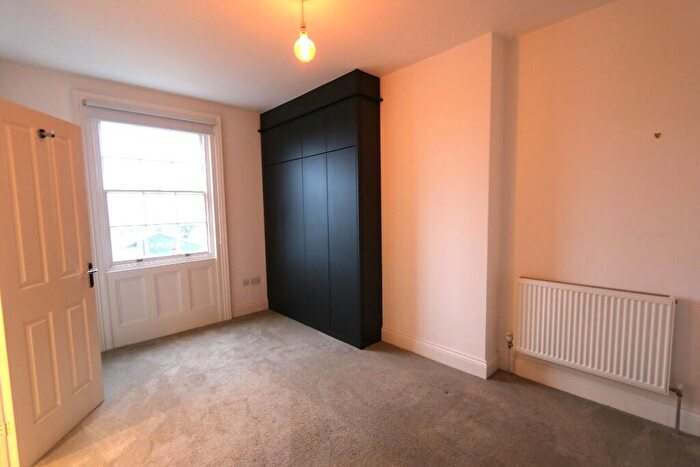 2 Bedroom Apartment To Rent In Clarendon Square, Leamington Spa, Warwickshire, CV32