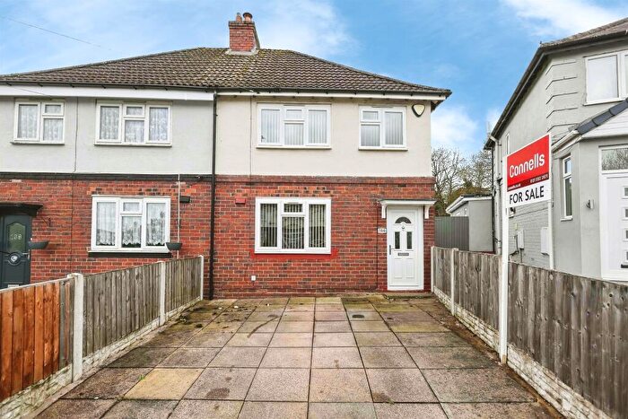 3 Bedroom Semi Detached House For Sale In Wallace Road, Oldbury, B69