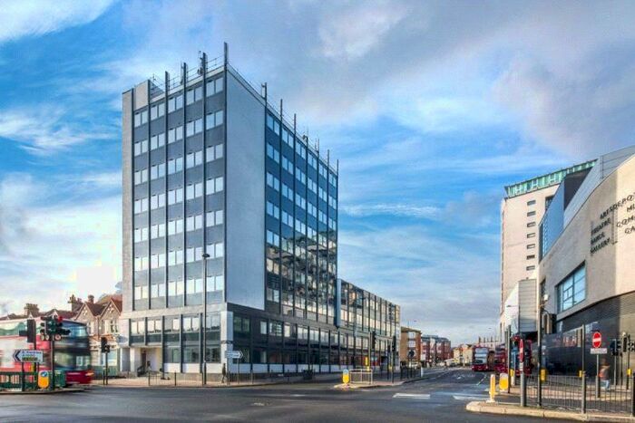 Studio To Rent In Finchley High Road, North Finchley, London N12