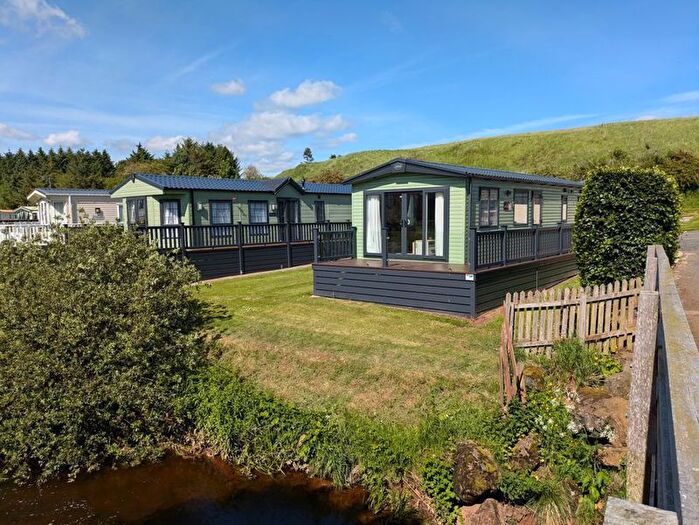 2 Bedroom Mobile/park Home For Sale In Blackadder Caravan Park, Bank Street, Greenlaw, Duns, TD10