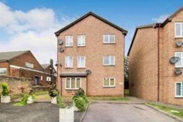 2 Bedroom Flat To Rent In Tunwell Lane, Corby, NN17