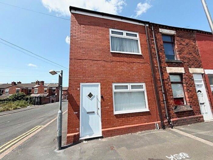 2 Bedroom Terraced House To Rent In Hardshaw Street, St. Helens, WA10