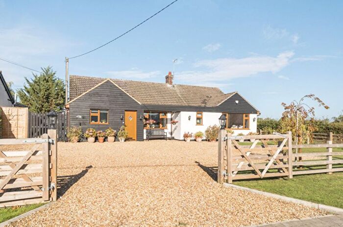 3 Bedroom Detached Bungalow For Sale In Windrush, Bourne End Road, Cranfield, Bedford, MK43