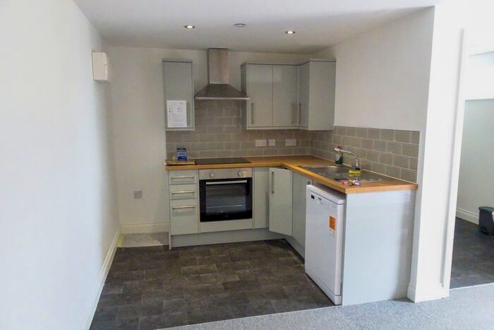 1 Bedroom Studio To Rent In New Street, St Davids, SA62