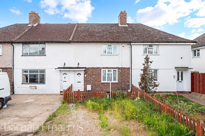3 Bedroom Terraced House For Sale In Midleton Road, New Malden, KT3