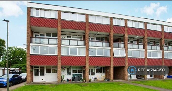 2 Bedroom Maisonette To Rent In Edgewood Drive, Orpington, BR6