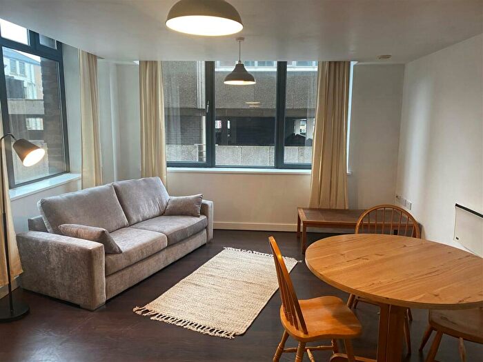 2 Bedroom Apartment To Rent In Pall Mall, Church Street, Manchester, Greater Manchester, M4
