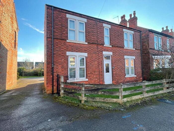 1 Bedroom Flat To Rent In Forester Road, Nottingham, NG3