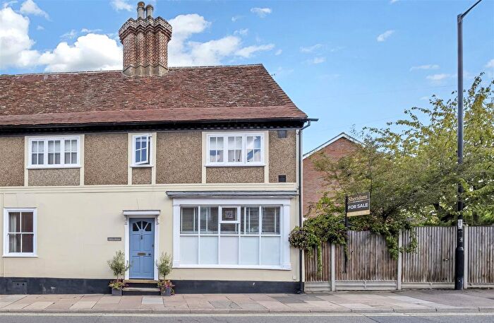 2 Bedroom Town House For Sale In Southgate Street, Bury St. Edmunds, IP33