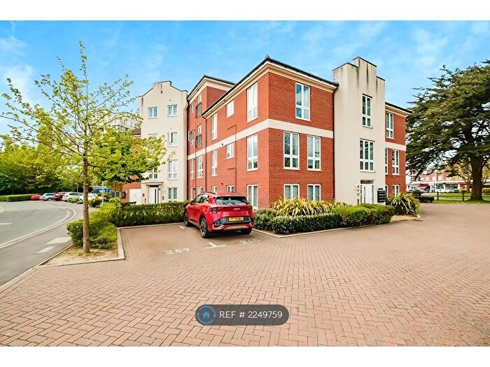 1 Bedroom Flat To Rent In Garratt House, Worthing, BN13