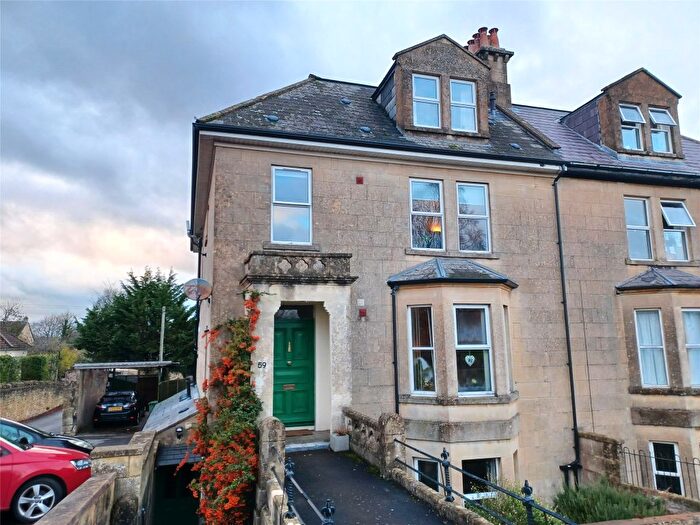 1 Bedroom Flat To Rent In North Road, Combe Down, Bath, Somerset, BA2
