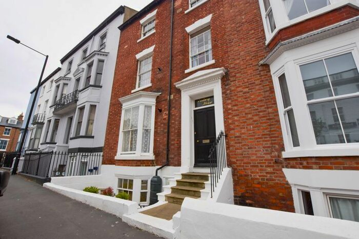 2 Bedroom Flat To Rent In Belle Vue Terrace, Whitby, YO21