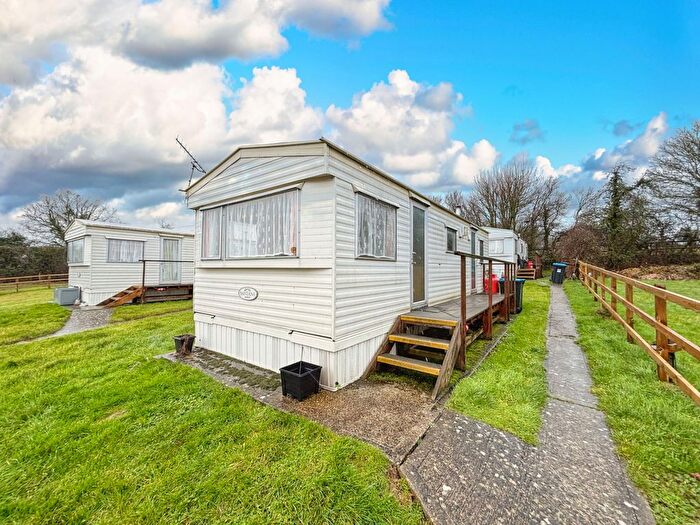 1 Bedroom Property To Rent In Whitewood Lane, South Godstone, West Sussex, RH9