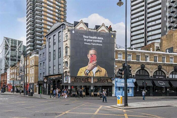 3 Bedroom Flat To Rent In Great Eastern Street, Shoreditch, EC2A