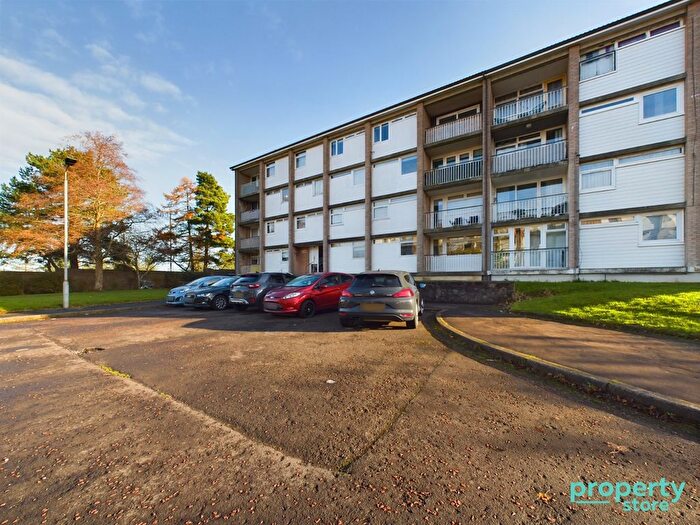 2 Bedroom Flat To Rent In Sinclair Park, East Kilbride, South Lanarkshire, G75