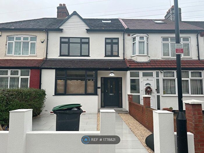 4 Bedroom Terraced House To Rent In Downhills Way, London, N17