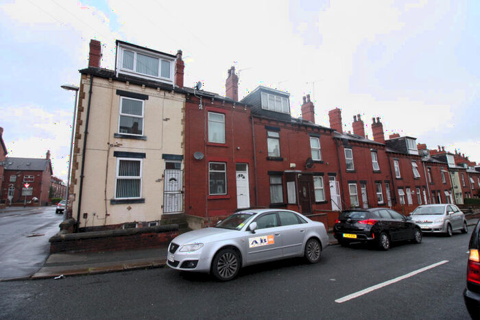 4 Bedroom Terraced House To Rent In Burlington Road, Leeds, West Yorkshire, LS11