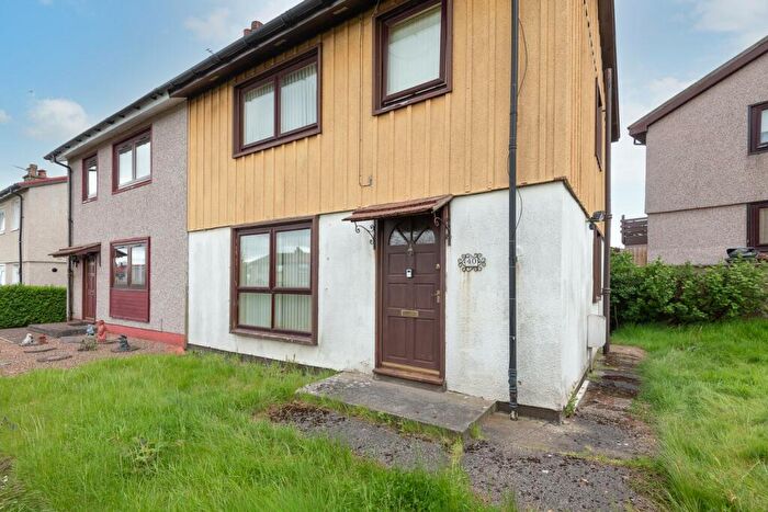 3 Bedroom Semi Detached House For Sale In Teviotdale Avenue, Dundee, DD3