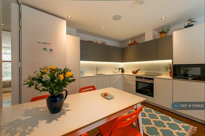 2 Bedroom Flat To Rent In Julius Seal House A, London, E9