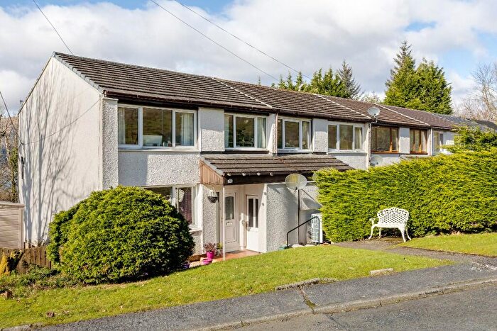 3 Bedroom End Of Terrace House For Sale In Loch View, Cove, G84