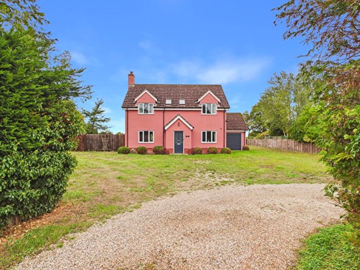 3 Bedroom Detached House For Sale In Summer Cottage, Bedfield, IP13