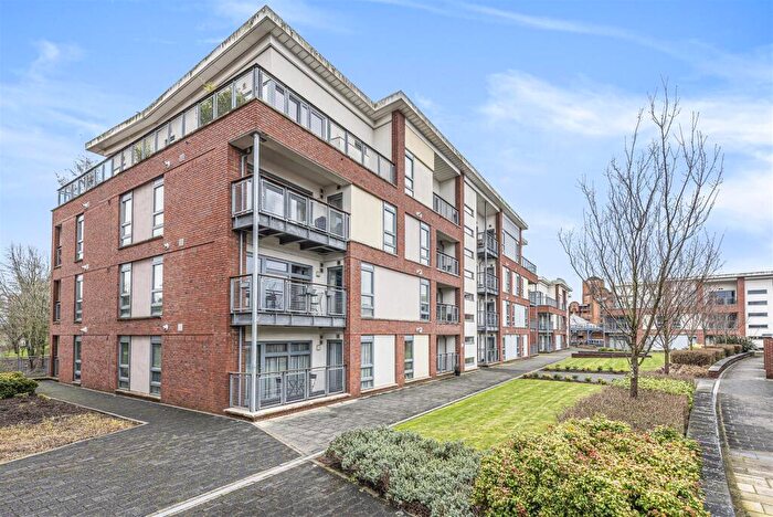 1 Bedroom Flat For Sale In Broad Weir, City Centre, BS1
