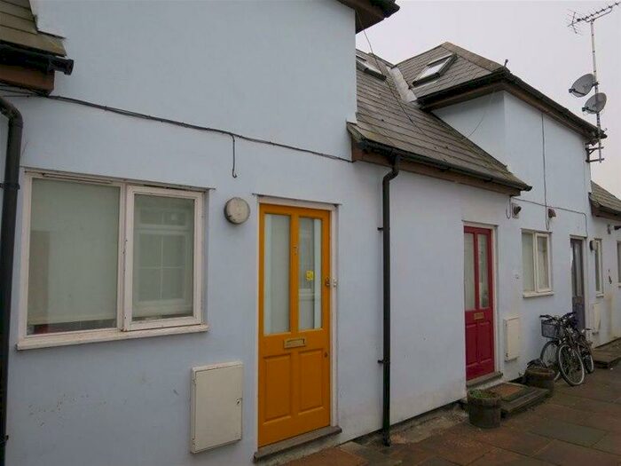 2 Bedroom Flat To Rent In Cowley Road, Oxford, Oxford, OX4