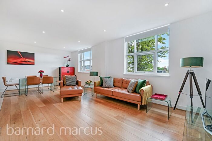 2 Bedroom Flat To Rent In Bromyard Avenue, London, W3
