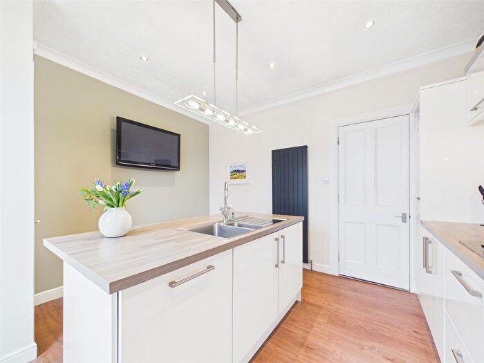 1 Bedroom Flat For Sale In Closeburn Terrace, Feus Road, Perth, PH1