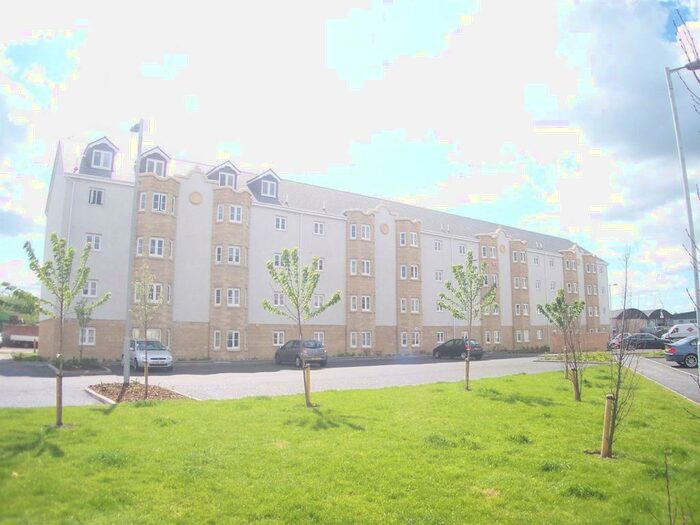 2 Bedroom Apartment To Rent In Lloyd Street, Rutherglen, G73