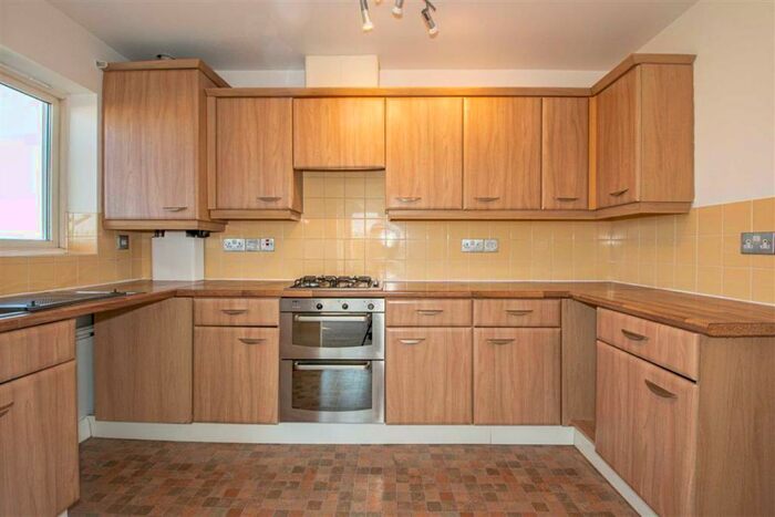 2 Bedroom Apartment To Rent In Seaton Grove, Broughton, Milton Keynes, MK10