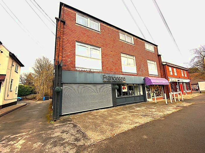 2 Bedroom Flat To Rent In Burnett Road, Streetly, Sutton Coldfield, West Midlands, B74