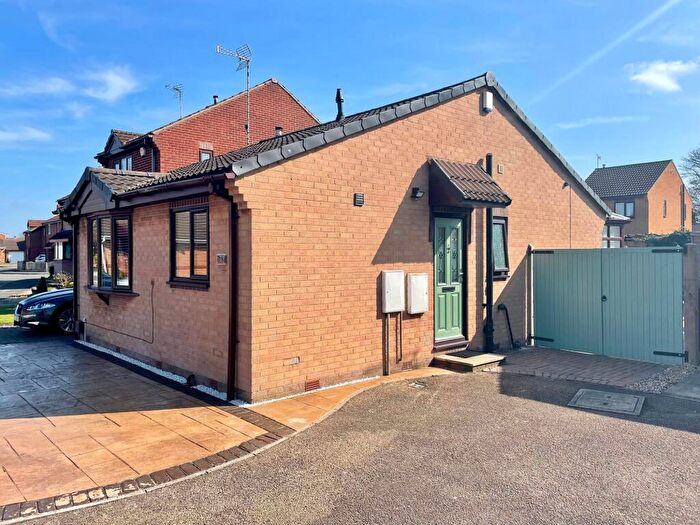 2 Bedroom Detached Bungalow For Sale In Pasture Close, Armthorpe, DN3