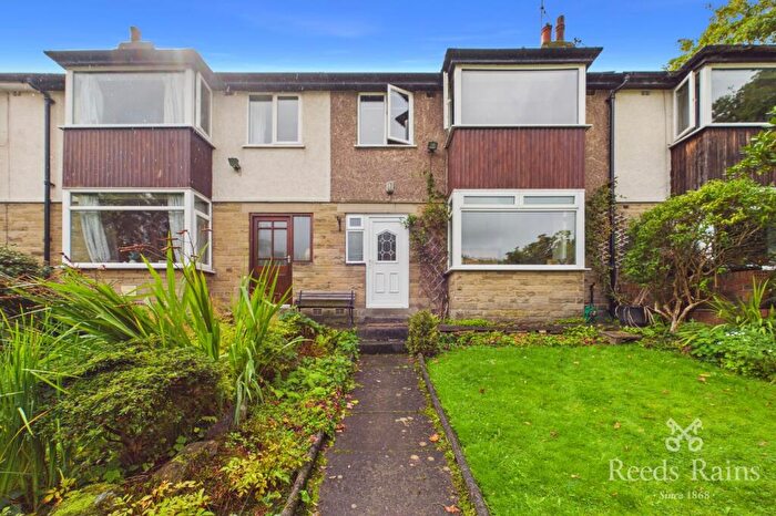 3 Bedroom Terraced House For Sale In Erringden Road, Hebden Bridge, HX7
