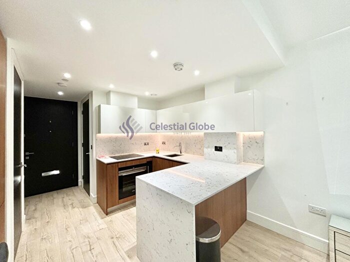 Studio To Rent In Perilla House, Stable Walk, Tower Hamlets, London, E1