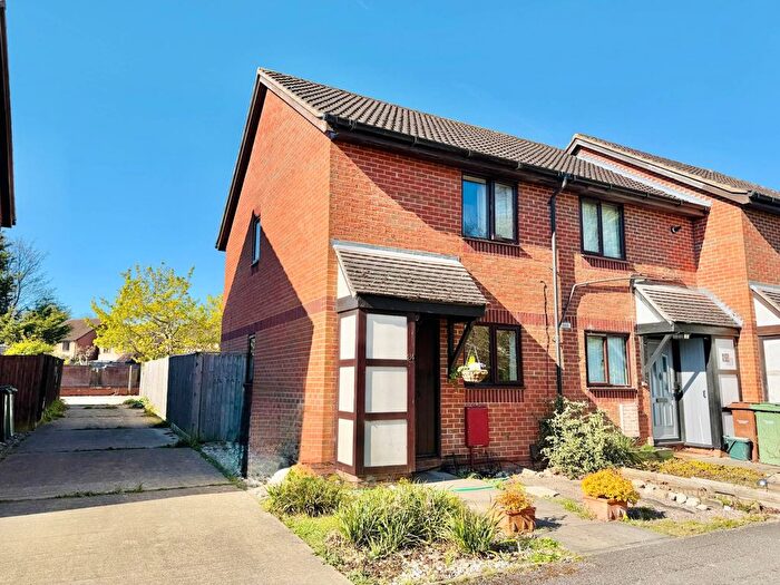 2 Bedroom End Terrace House For Sale In Stonesfield, Didcot, OX11