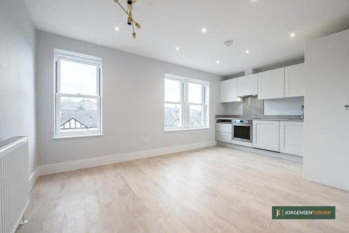 1 Bedroom Flat To Rent In Glengall Road, London, NW6