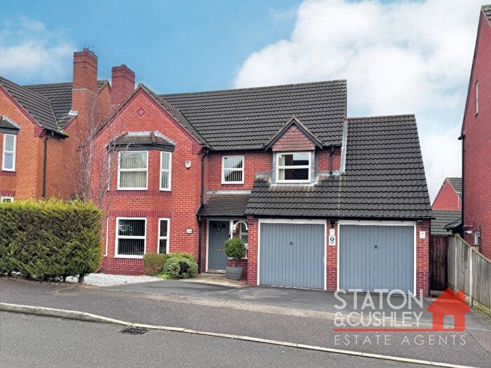 4 Bedroom Detached House For Sale In Bryony Way, Mansfield Woodhouse, NG19