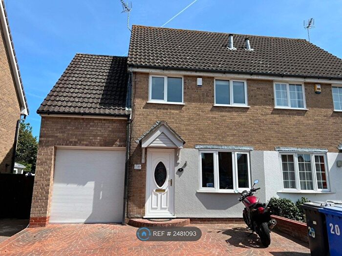 3 Bedroom Semi-Detached House To Rent In Dovedale, Carlton Colville, Lowestoft, NR33