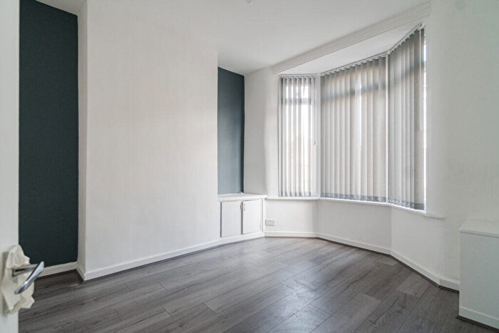 4 Bedroom Terraced House To Rent In Makin Street, Liverpool, L4