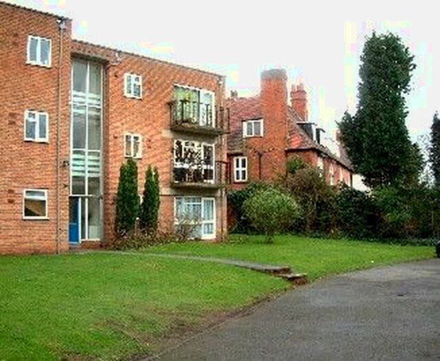 2 Bedroom Flat To Rent In Wake Green Road, Moseley, Birmingham, B13