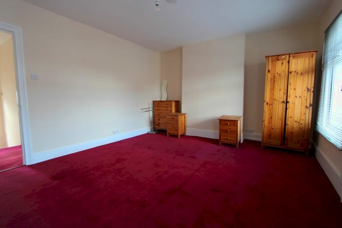 Studio To Rent In Atlantic Road, Brixton, SW9